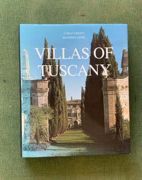 VILLAS OF TUSCANY hard cover book, published by CASSELL, 477 pages64639435302402111