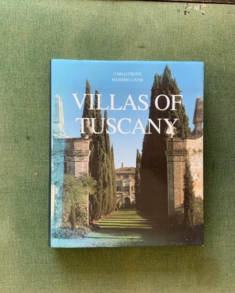 VILLAS OF TUSCANY hard cover book, published by CASSELL, 477 pages64639435302402110