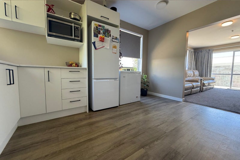 Sydenham, 3 bedrooms64639535383297113