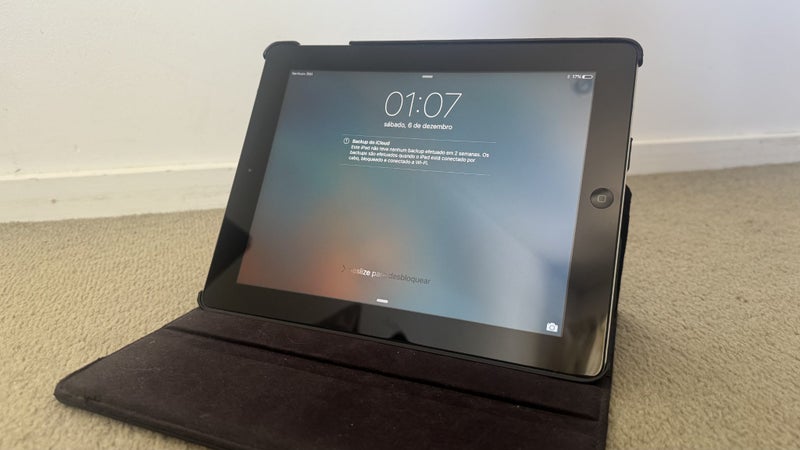 iPad 2 - A1396 Carousel 1