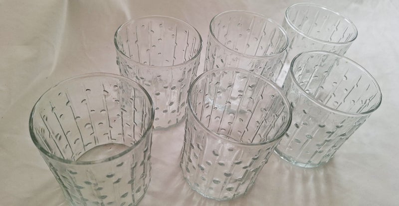 <<< VINTAGE " KAARU GLASS - NZ" (6) GLASSES >>> Carousel 1