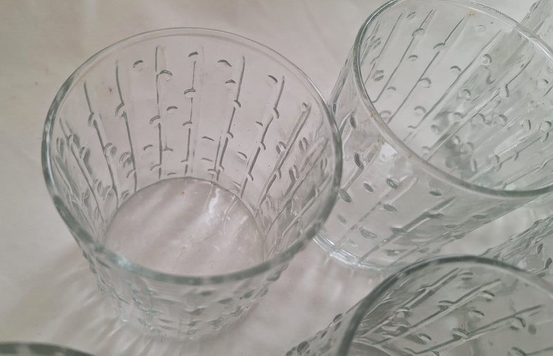 <<< VINTAGE " KAARU GLASS - NZ" (6) GLASSES >>> Carousel 8