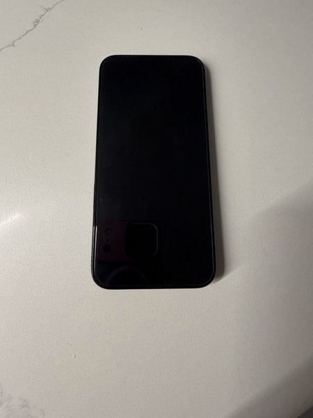 iPhone 15 Pro Max64641756186755111