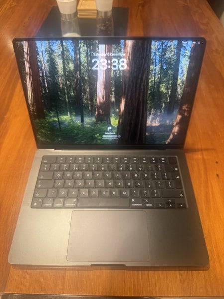 Apple MacBook Pro, M4, 14” Display 1TB, 16GB RAM, 2024 (Space Grey)64646034426625111