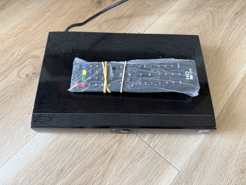 Satellite Dish with receiver, whole package Carousel 5