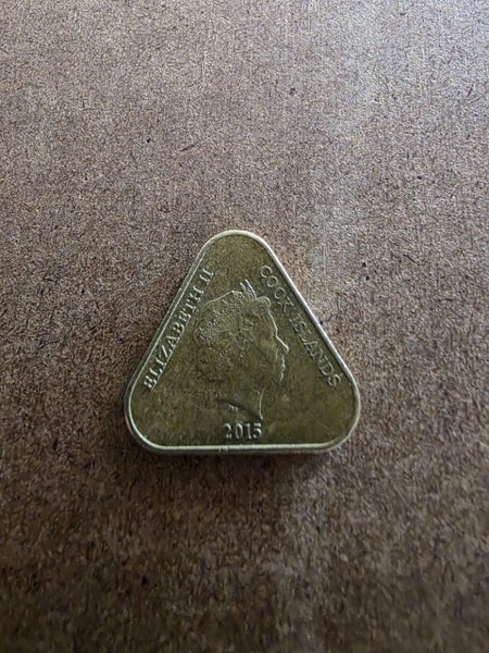 COOK ISLANDS $2 coin x1 year 2015 Carousel 4