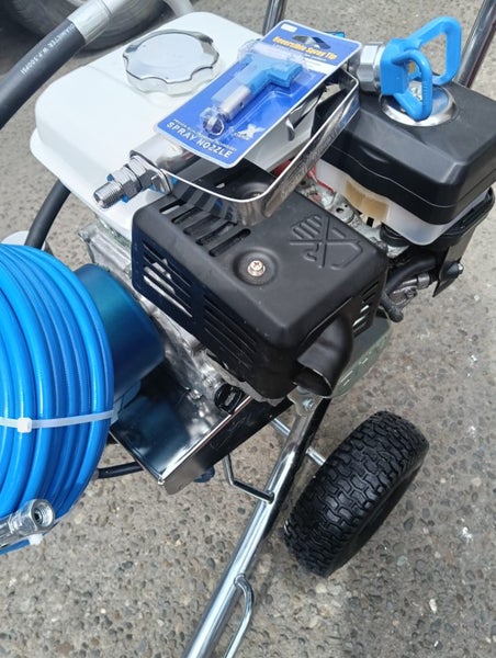 Graco GMAX 3400. Good as new. Carousel 5