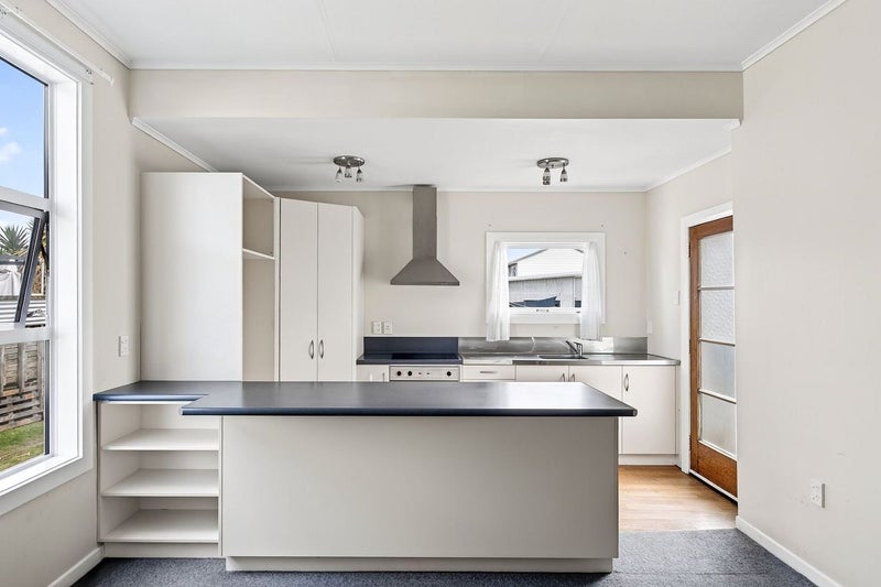 Whataupoko, 3 bedrooms64646517481986112