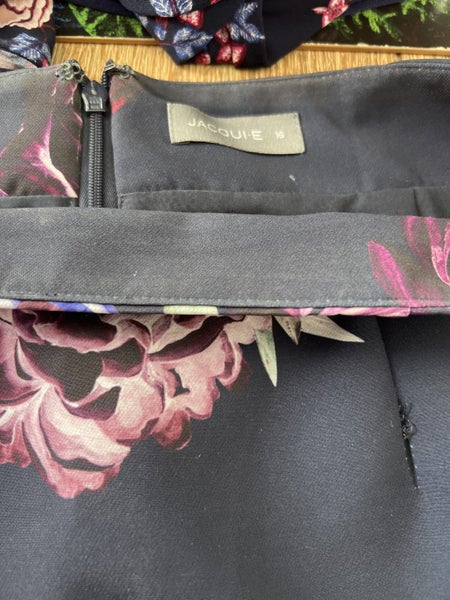 Women’s skirt Carousel 1