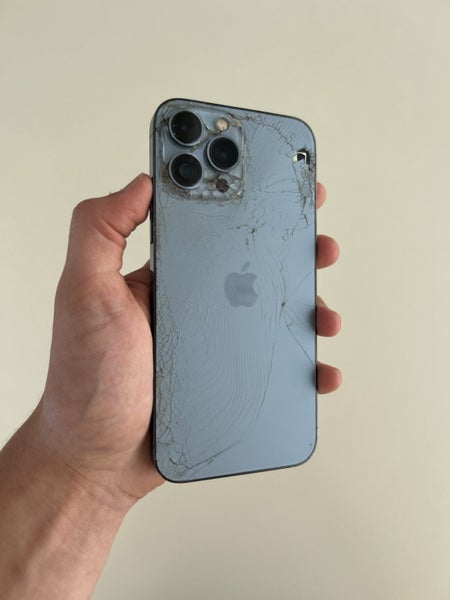 iPhone 13 Pro Max - 256GB - Cracked Back / Fully Working64646962092291110