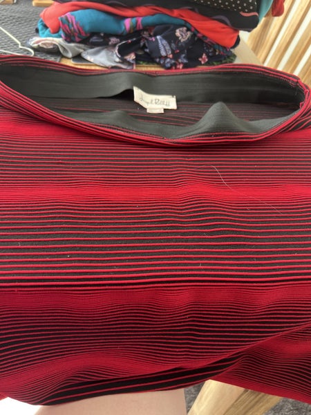 Women’s skirt Carousel 2