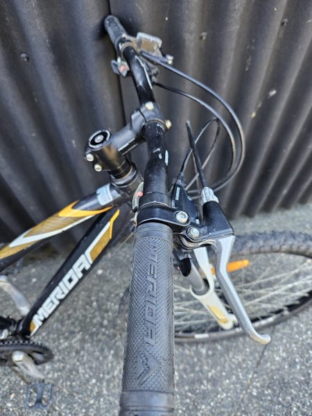 Merida Juliet Mountain Bike - 37cm frame Carousel 1