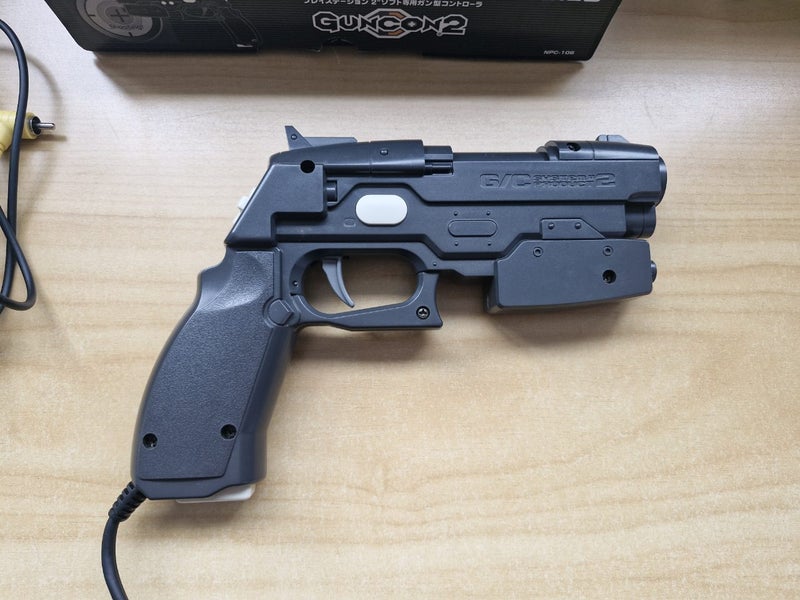 Guncon 2 light gun controller - PS2 Carousel 4