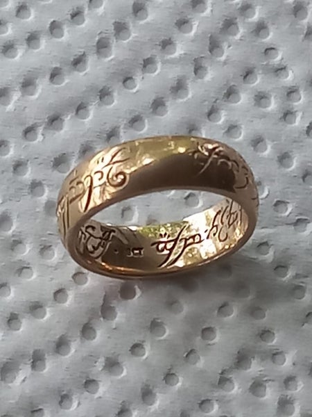 LOTR 9ct Gold Ring Carousel 1