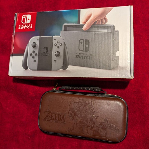 Nintendo Switch + extras Carousel 1