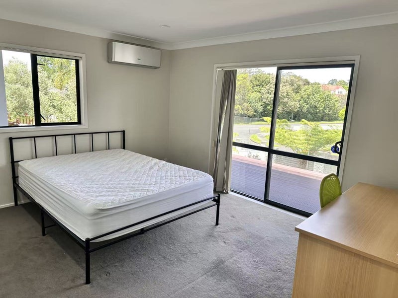 West Harbour, 6+ bedrooms64648430103298110