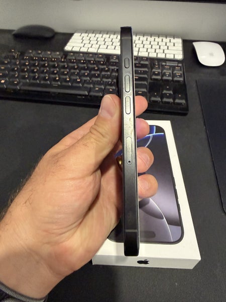 iPhone 16 Pro 256GB - Black - Mint Condition64648455089026113