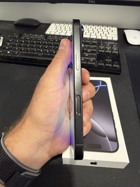 iPhone 16 Pro 256GB - Black - Mint Condition64648455089026114