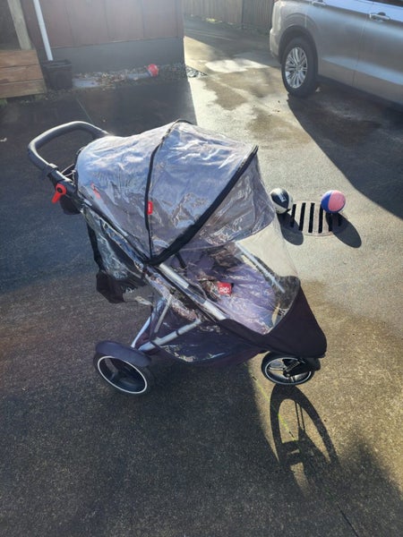 Phil & Ted Pram64868281774978114