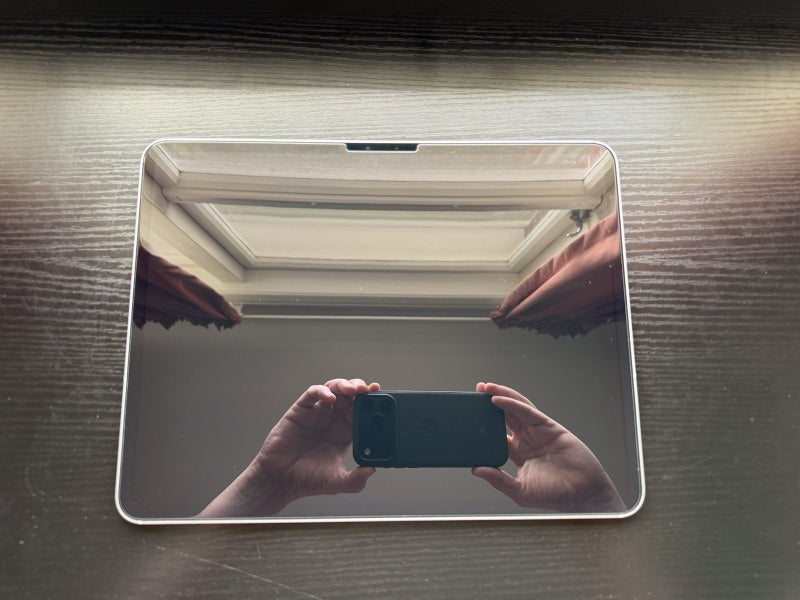 Apple 13” M4 iPad Pro with Cellular and Magic Keyboard64648825714945111