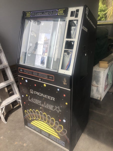 Pioneer Jukebox/ Not Working Carousel 1