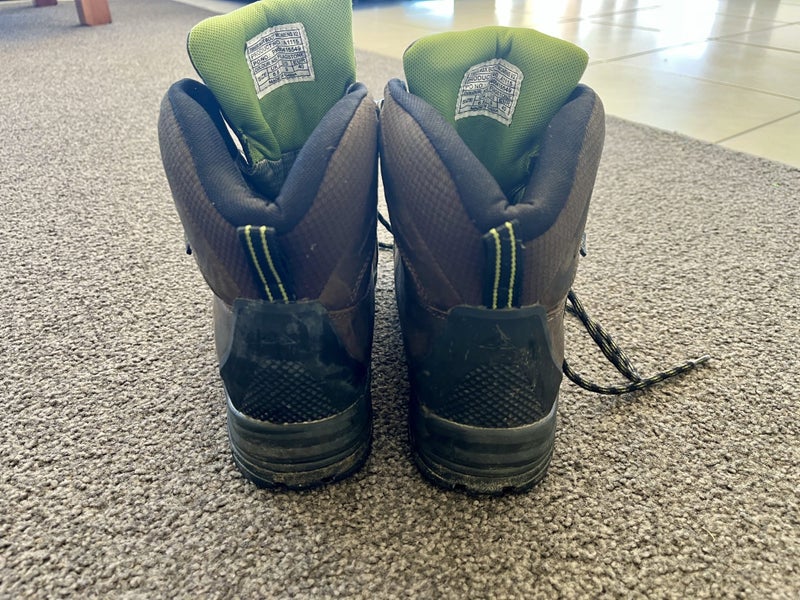 Kathmandu hiking boots size 40 Carousel 3