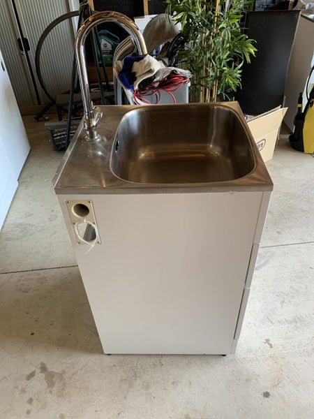 Laundry tub Carousel 2