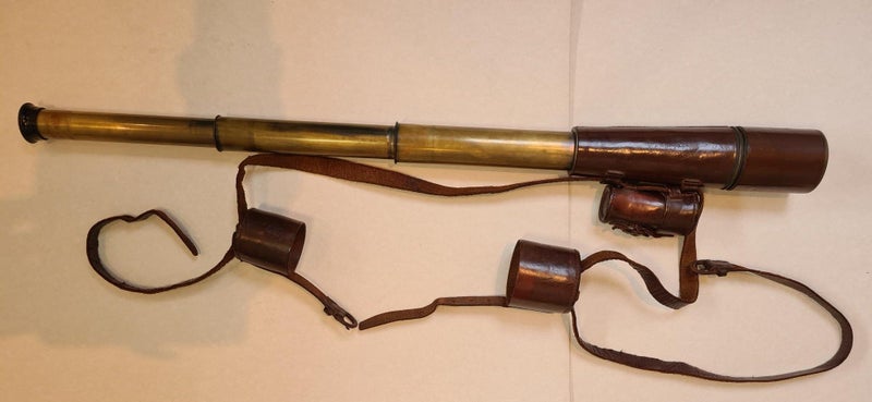 Sniper and Signalling Telescope Carousel 1