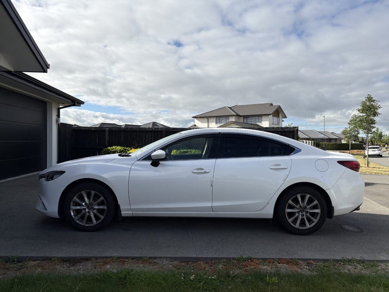 2015 Mazda Atenza Top Spec & Serviced64648999538819113