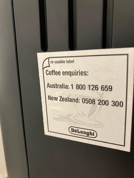 DeLonghi Magnifica Evo Coffee Machine Carousel 2