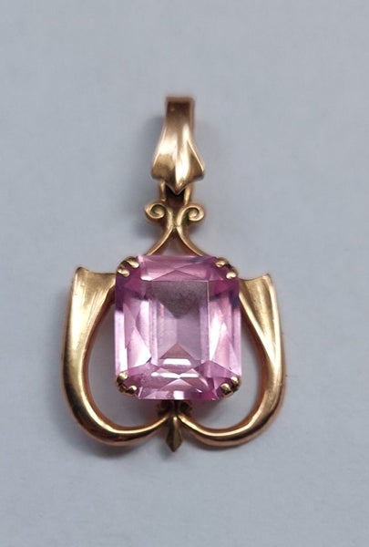 Stunning Antique 9ct Gold Pink Gem Pendant Carousel 1