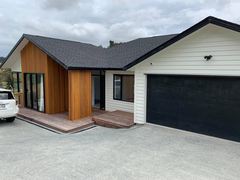 Orewa, 5 bedrooms64649328388099110