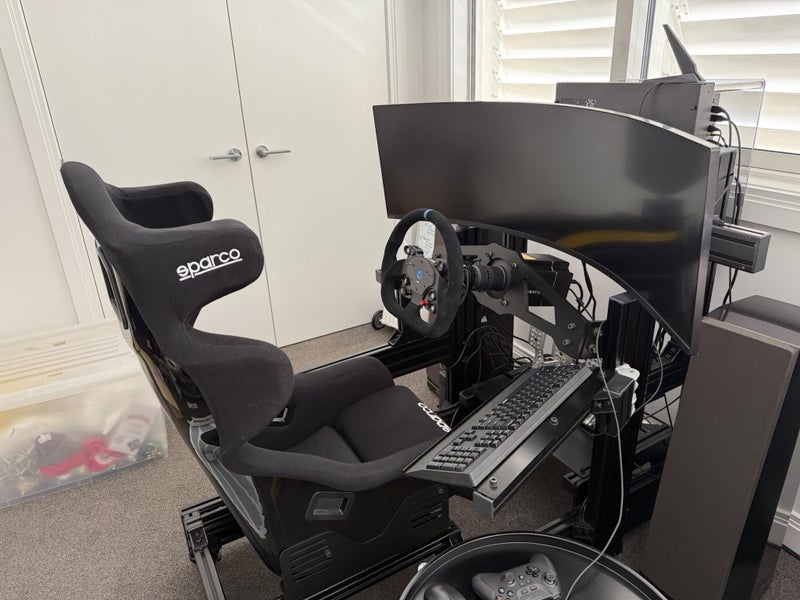 Ultimate Sim Racing Rig with Simucube 2 Pro, GT Wheel and RTX 4090 PC64829102300162110