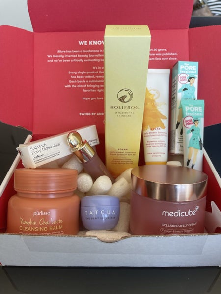 MECCA SEPHORA CHANEL BEAUTY BOX WORTH $377 Carousel 2