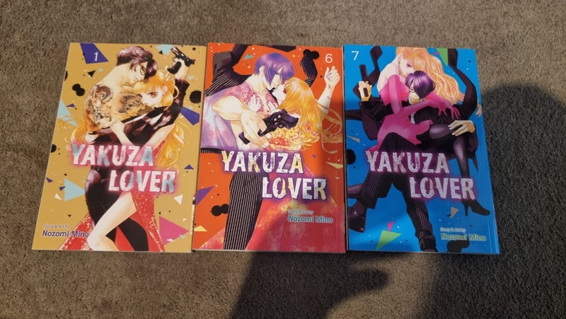 Yakuza Lover (Manga, Vols 1, 6, 7) Carousel 1