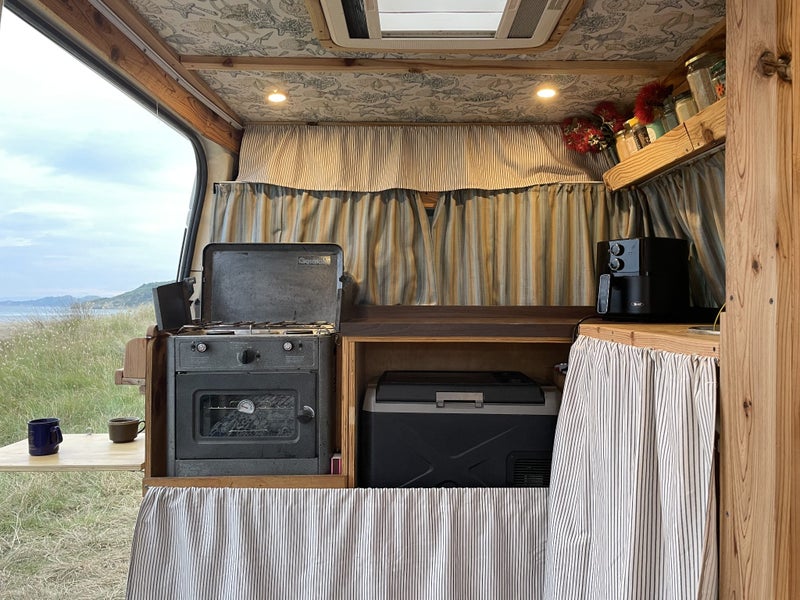 2005 Ford Transit64649999484547114