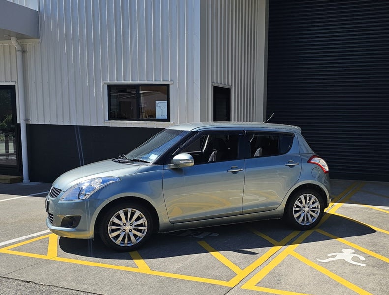 2014 Suzuki Swift Ltd64650199574019112