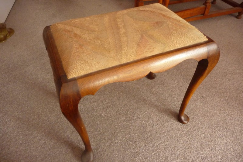 piano seat Carousel 1