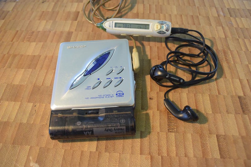 Sharp ST800 Minidisc Player *Good* Carousel 1