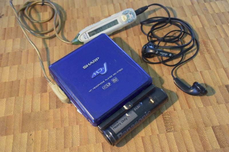 Sharp ST800 Minidisc Player *Good* Carousel 10