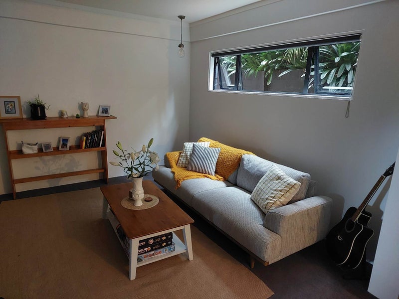 Birkenhead, 3 bedrooms64650036861570111