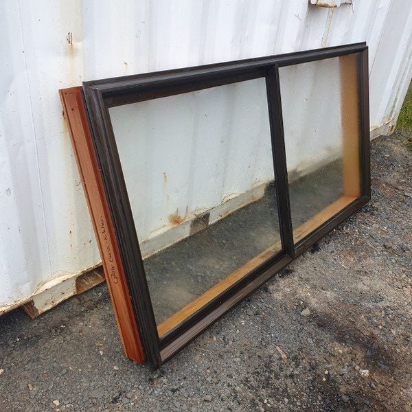 ALUMINIUM SLIDE OPENING WINDOW WITH RIMU TIMBER FRAME64650124078723112