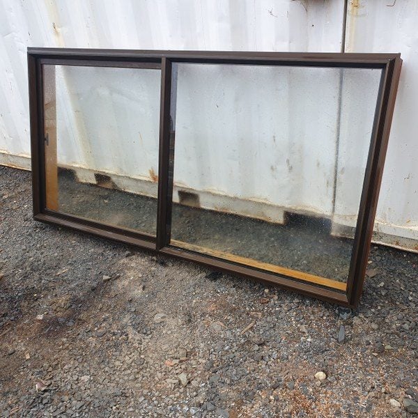 ALUMINIUM SLIDE OPENING WINDOW WITH RIMU TIMBER FRAME64650124078723113