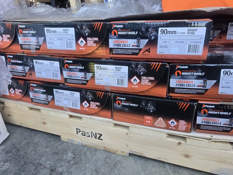 FrameMaster NightWolf Bright D-Head Smooth Nail 90 x 3.15mm 3000 Pack(brand new) Carousel 4