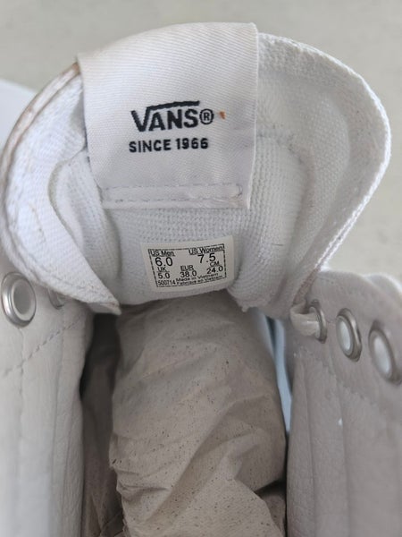 Brand new vans ladie ankle boots, no Box for them64650325680513113