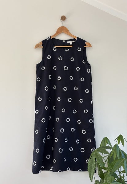 Trenery Navy Sleeveless Shift Dress s.8 Carousel 1