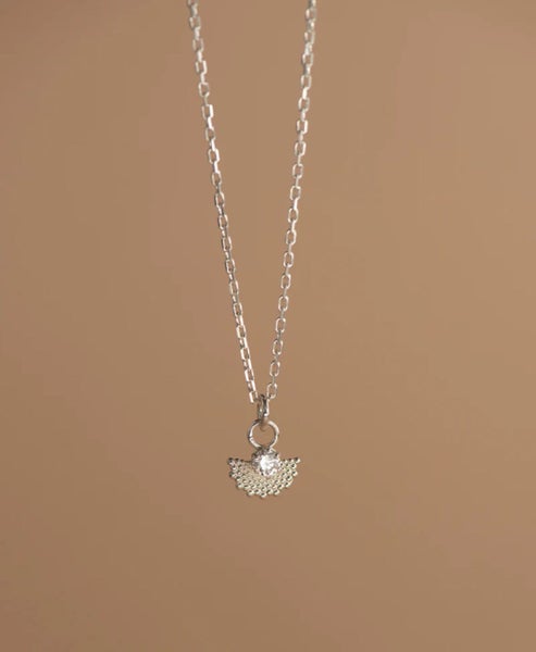 Zoe & Morgan - Eos Necklace Carousel 1