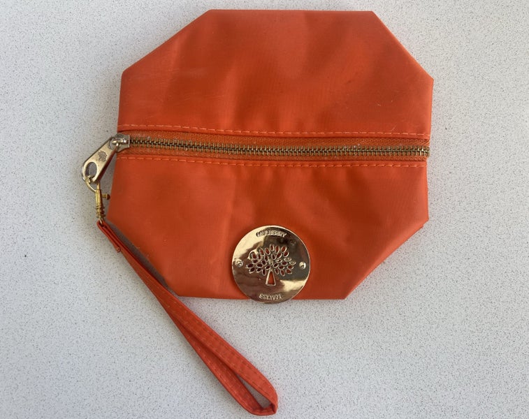 Mulberry orange zip up makeup bag / toiletry bag as new $5 res Carousel 1