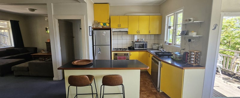 Mount Eden, 2 bedrooms64651428107521110