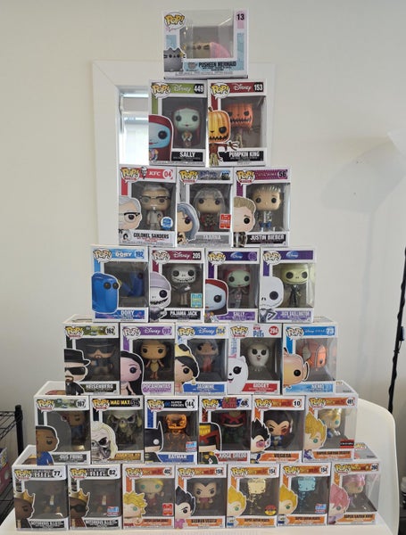 28 Funko Toys - Heisenberg, Batman, Super Saiyan, Notorious B.I.G. etcetera...64651584491394110